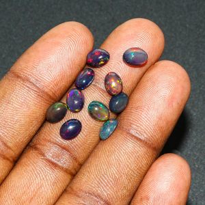 Yashee Ópalo Negro Natural Ovalado 7x5 mm, Gema Etíope con Efecto de Fuego para Joyería, Cristales Curativos, Piedras Sueltas DIY - Product Image 2
