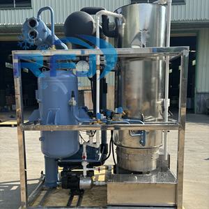 เครื่องทำน้ำแข็งหลอดแบบกำหนดเองได้ ประสิทธิภาพสูง ราคาประหยัด ผลิตได้ 1-10 ตันต่อวัน - Product Image 5