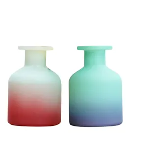 China made spray color wine bottle fruit bottle 300ml wholesale glass bottles