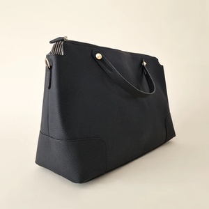 Sac à langer de luxe personnalisé <span class=keywords><strong>pour</strong></span> maman, sac à langer portable <span class=keywords><strong>pour</strong></span> bébé, sac à bandoulière, sac à langer en cuir végétalien, sac à langer de voyage <span class=keywords><strong>pour</strong></span> bébés - Product Image 4