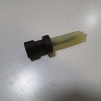 Capteur de température du liquide de refroidissement 2587324C1, capteur de température de l'eau pour moteur de camion diesel International Navistar, prix d'usine