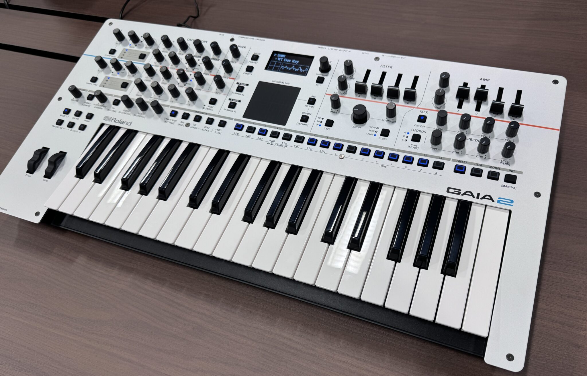 Roland Synthesizer Gaia 2 プロフェッショナルアレンジメント