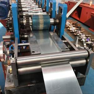 Persiana enrollable de garaje de metal galvanizado de perfil personalizado que forma la máquina - Product Image 4