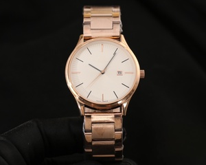Montres rondes minimalistes pour lui et pour elle, avec index simples et bracelet en métal poli Omegaes - Product Image 5