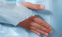 Vente chaude Non stérile PE Jetable Étanche Tablier Robes Certifié CE Antistatique Niveau D Protection Adulte Utilisation De Haute Qualité