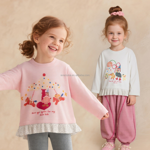Maglietta a Maniche Lunghe Personalizzabile per Ragazze con Stampa 'Ti Amo tanto' Decorazione in Pizzo Cartoonesca Abbigliamento Casual Carino - Product Image 1