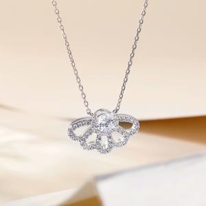 Collar de Plata de Ley S925 con Colgante de Corazón y Circonitas Brillantes para Mujer, Cadena con Baño de Rodio, Regalo para Aniversario o Boda - Product Image 2
