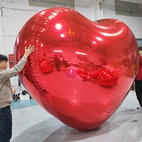 Boule Sphère en Forme de Coeur avec Miroir Rouge Réfléchissant Suspendu pour la Saint Valentin Ballon Gonflable en Forme de Coeur