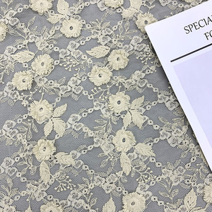 <span class=keywords><strong>Tissu</strong></span> en dentelle brodée florale 3D de <span class=keywords><strong>haute</strong></span> densité et qualité supérieure pour la broderie ajourée, maille respirante pour robes de mariée et tenues de soirée <span class=keywords><strong>haute</strong></span> <span class=keywords><strong>couture</strong></span> - Product Image 2