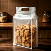 Transparante matte achtzijdig gesealde staande pouch met handvat, voedselveilige ritssluitende verpakkingstas voor snacks en noten