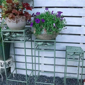 Support à <span class=keywords><strong>fleurs</strong></span> carré haut <span class=keywords><strong>en</strong></span> fer forgé style rétro, ensemble <span class=keywords><strong>de</strong></span> trois pièces, effet vieilli, pour plantes <span class=keywords><strong>en</strong></span> pot, décoration d'extérieur <span class=keywords><strong>en</strong></span> cascade pour Pothos et Bonsaï - Product Image 3