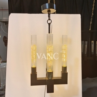 Lustre suspendu moderne à 4 lumières linéaires avec verre laiton pour salle à manger, îlot de cuisine, villa