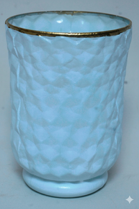 Vase en verre texturé blanc élégant avec bord doré, porte-bougie décoratif pour la maison, style minimaliste moderne, centre de table élégant - Product Image 4