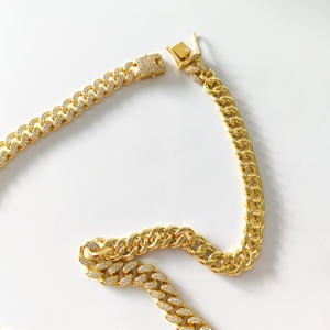 Collar de Cadena <span class=keywords><strong>para</strong></span> Perro, Oro Rosa, Diamantes, Eslabones Cubanos, Cadena Metálica <span class=keywords><strong>para</strong></span> Gato, Collar de Cristal <span class=keywords><strong>para</strong></span> Mascotas, <span class=keywords><strong>Accesorios</strong></span> de Joyería <span class=keywords><strong>para</strong></span> Perros - Product Image 4