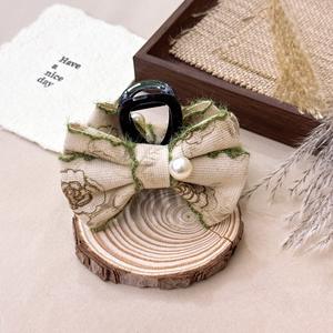 Pince à cheveux en velours tendance, nœud imprimé élégant avec perles coréennes, accessoires pour cheveux, bandeau pour femmes - Product Image 3