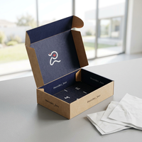 Boîtes postales plates en carton ondulé noir kraft personnalisées 9x6x2 conception pliante pour l'expédition chaussettes de stratification mates