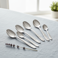 Ensemble de couverts en acier inoxydable, style occidental, design minimaliste, réutilisable, durable, finition miroir, portable, pour