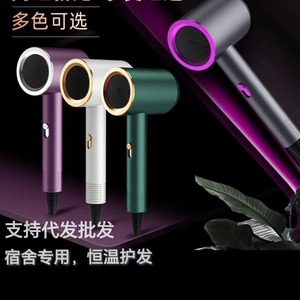 Secador de Pelo E530 800W con Cable en Espiral y Protección Contra Sobrecalentamiento para Uso Doméstico y en Salón - Product Image 4