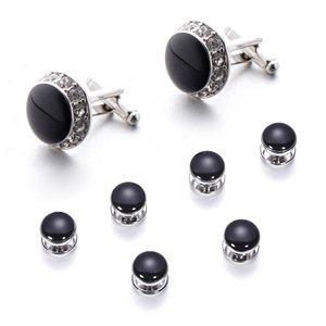 Set di <span class=keywords><strong>Gemelli</strong></span> Personalizzati per <span class=keywords><strong>Camicia</strong></span> Smoking Francese, Placcati in Ottone, Rotondi con Smalto Nero, per Uomo d'Affari - Product Image 1