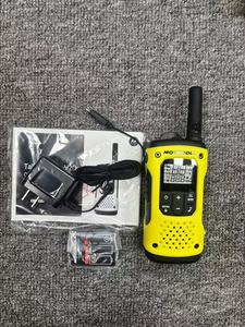 Cho Motorola T92 H2O UHF tlkr Twin gói giá bán buôn xách tay công cộng hai chiều cho đài phát thanh dễ dàng giấy phép miễn phí Walkie Talkie - Product Image 5