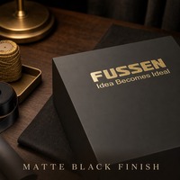 Boîte à rabat magnétique de luxe, noire mate, rigide, avec estampage doré personnalisé pour un emballage cadeau haut de gamme et une identité de marque