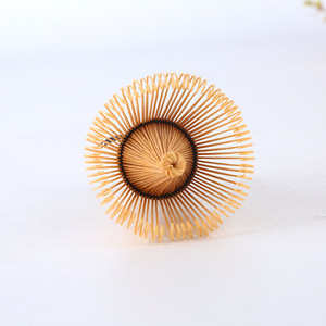 Fouet à matcha en bambou artisanal OEM, outil pour les amateurs de thé japonais, emballé dans un tube en papier pour les boissons au thé santé - Product Image 4