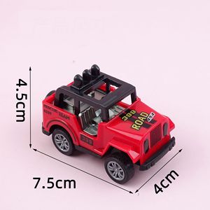 Vente en gros Mini <span class=keywords><strong>voiture</strong></span> <span class=keywords><strong>jouet</strong></span> tout-terrain pour garçons Jeep Véhicules jouets modèle PLA pour enfants en plastique durable - Product Image 4