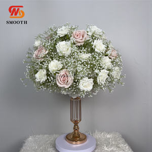 Bola de Flores Blanca Suave, Bola de Flores de Gypsophila y Rosas Rosadas, Arreglo Floral, Decoración de Pasillo de Boda, Accesorios para Fiestas - Product Image 1