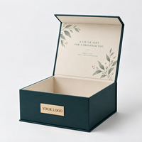 Luxuriöse, individuell bedruckte, dunkelgrüne, magnetische Geschenkbox aus recycelbarem, faltbarem, stabilem Karton mit Magnetverschluss