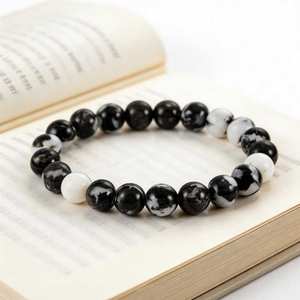 Bracelet en pierres précieuses naturelles de qualité supérieure, personnalisé, 6/8/10 mm, pierre zèbre noire et blanche, pour cadeaux, mariages, fêtes - Product Image 2