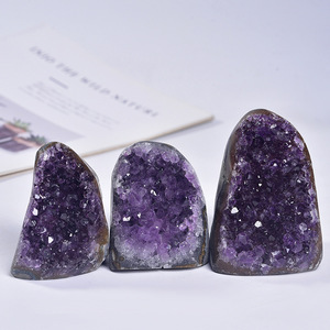Grappe d'améthyste uruguayenne naturelle bloc d'améthyste de quartz violet profond pierre de cristal polie pour la décoration de la maison trophée de cristaux - Product Image 3