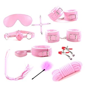 Juego de 10 Piezas de Esposas y Accesorios de Atadura para Personajes - Product Image 4