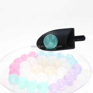 Nuevas Perlas de Gel de Agua Brillantes, Cristales de Agua, Bolas de <span class=keywords><strong>Hidrogel</strong></span> para Decoración de Jardín - Product Image 2