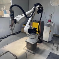 Machine de trempage laser CNC à bras robotique automatique haute précision pour l'amélioration de la dureté des moules en acier, aluminium et métal
