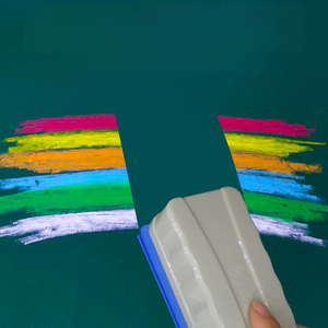 Set <span class=keywords><strong>di</strong></span> 12 Gessetti Colorati Senza Polvere per Bambini con Impugnature Scanalate Facili da Impugnare, Lavabili, per Cavalletti e Sale Giochi - Product Image 3
