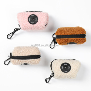 מתקן שקיות לקקי כלבים של המותג LUCKY - דגם LQBBD002, ניתן לכביסה, עמיד, נייד, ידידותי לסביבה, מפלסטיק, מתאים לכלבים קטנים - Product Image 1