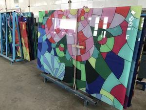 Diseño de patrón personalizado Paneles de hoja de vidrieras Pantalla de seda Decoración impresa digital Vidrio templado laminado de seguridad para techo - Product Image 5