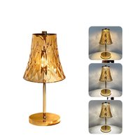 Lampe de table en plastique durable, écologique, de style européen, petite et luxueuse, avec base combinée, lampe de chevet, décoration intérieure moderne