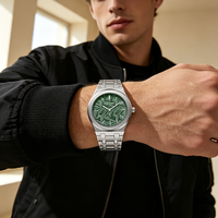Montre Homme Luxe Rétro Sport Décontractée, Boîtier en Alliage, Bracelet en Acier, Étanche, Mouvement Quartz, Cadran en Forme de Feuille 45mm, Style Rétro pour Hommes