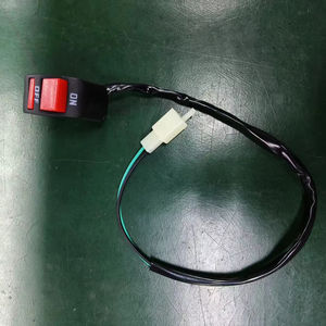 Interrupteur universel de guidon de <span class=keywords><strong>moto</strong></span> KOSTA, bouton marche/arrêt, DC12V/10A, fil à deux conducteurs isolé en PVC, noir, garantie de 2 ans - Product Image 1