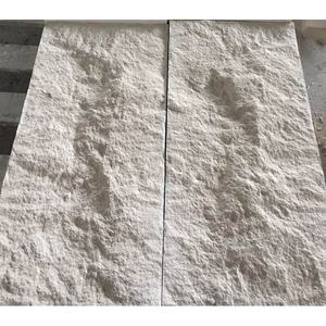 Carrelage en pierre de calcaire beige de qualité supérieure, pierre de culture fendue, pour revêtement mural extérieur de villa moderne, résistant à l'eau et durable - Product Image 1