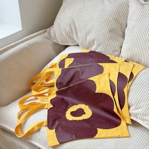 Bolso de Mano Grande con Diseño de Bloques de Color y Girasoles, Bolso Tote Ligero de Gran Capacidad con Correa de Hombro Reforzada - Product Image 3