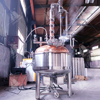 Alambic de distillation à colonne électrique de 400 L avec enveloppe chauffante pour la production de brandy, vodka et rhum