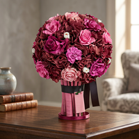 Boule de fleurs artificielles roses en soie, centre de table floral fait main, toucher réel, longue durée, romantique et rêveuse pour la Saint-Valentin