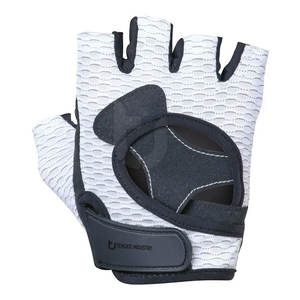 Guantes deportivos unisex de medio dedo Guantes de cuero de último diseño para deportes al aire libre Levantamiento de pesas Hecho en Pakistán Uso en el gimnasio - Product Image 3