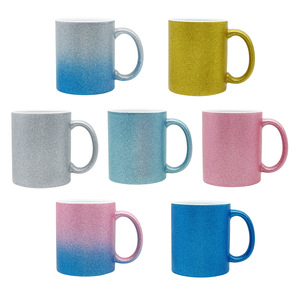 Taza de cerámica con purpurina de 301-400 ml para sublimación por transferencia de calor, ideal para regalos promocionales y obsequios empresariales. - Product Image 1