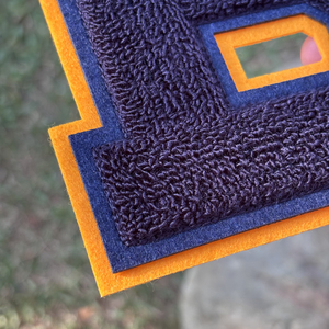 Biểu Tượng Tùy Chỉnh <span class=keywords><strong>Chenille</strong></span> Các Bản Vá Lỗi Sắt Trên <span class=keywords><strong>Chenille</strong></span> Thư B Các Bản Vá Lỗi Tùy Chỉnh <span class=keywords><strong>Chenille</strong></span> Các Bản Vá Lỗi Cho Áo - Product Image 2