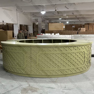 Barra Redonda de Madera Verde de Estilo Moderno para Alquiler en Bodas, Fiestas y Eventos, en Oferta - Product Image 3