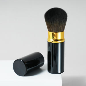 Set de Brochas de Maquillaje Veganas Kabuki con Logotipo Personalizado, Cabeza Plana Dorada para Base y Corrector, Muestra Gratuita, Cosméticos de Marca Privada - Product Image 4