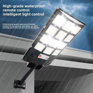 Lanterna LED Solar Tudo em Um com Carcaça em ABS, IP65 à Prova de Chuva, com Controle Remoto para Iluminação de Jardins, Caminhos e Ruas - Product Image 6